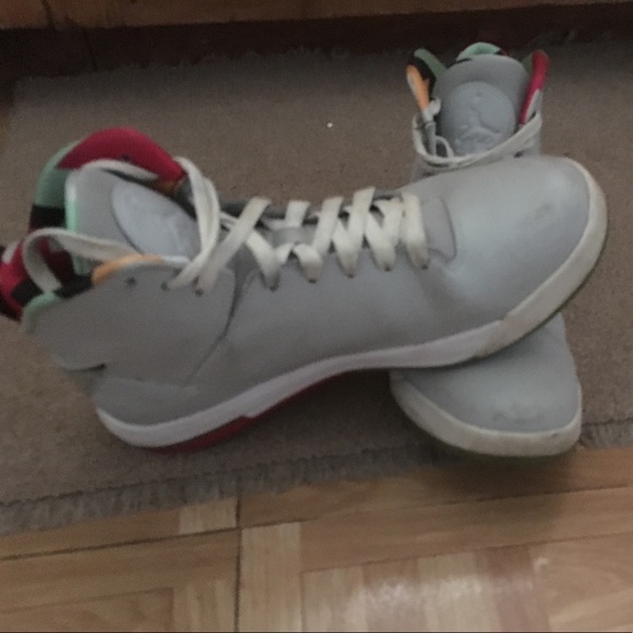 10.5 Jordan Flight - Picture 2 of 3